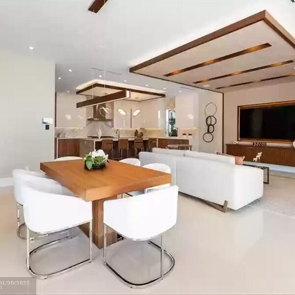 Country Club Estate 19