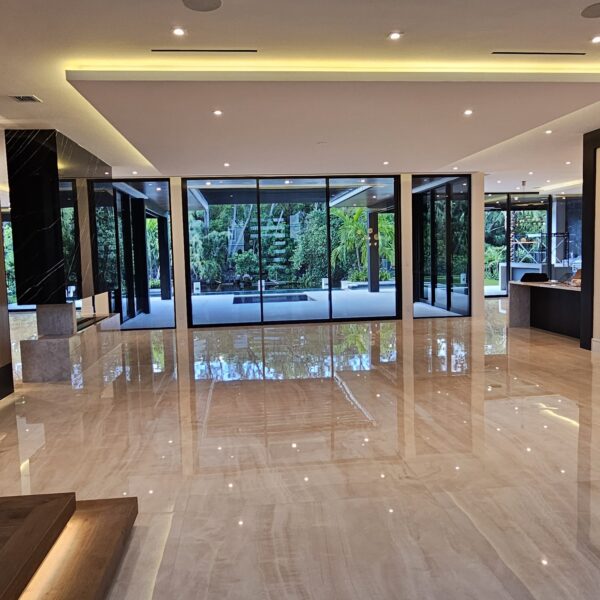 Royal Palm Waterfront 01