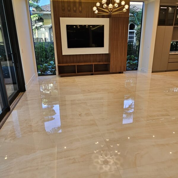 Royal Palm Waterfront 19