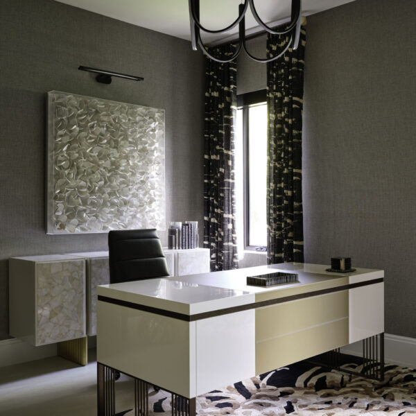 2024040304_3868CountryClubLn_016