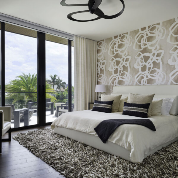 2024040304_3868CountryClubLn_032