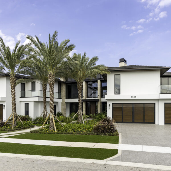 2024040304_3868CountryClubLn_036