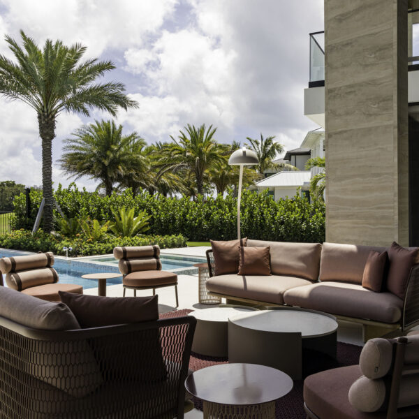 2024040304_3868CountryClubLn_047