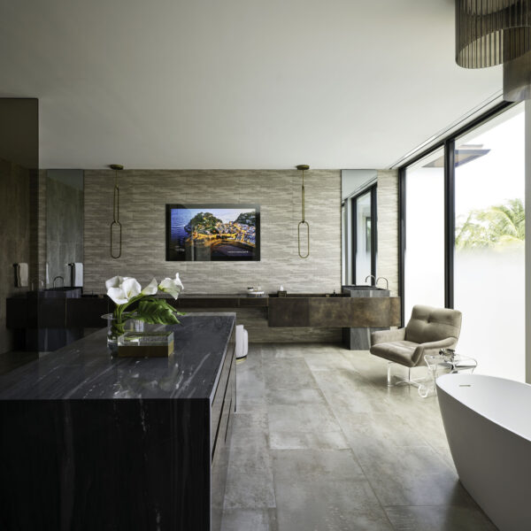 2024040810_3836CountryClubLn_043