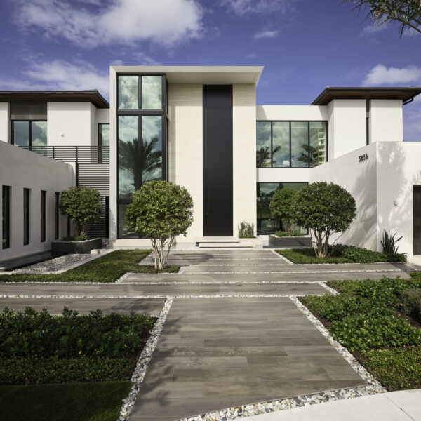 2024040810_3836CountryClubLn_059