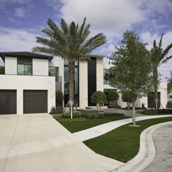 2024040810_3836CountryClubLn_060