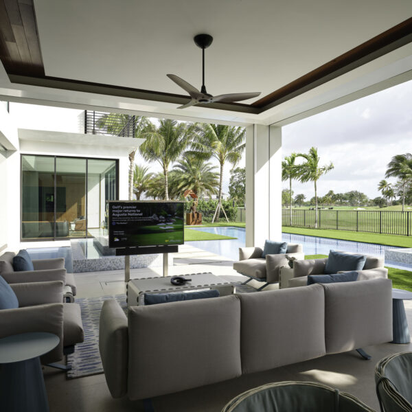 2024040810_3836CountryClubLn_067